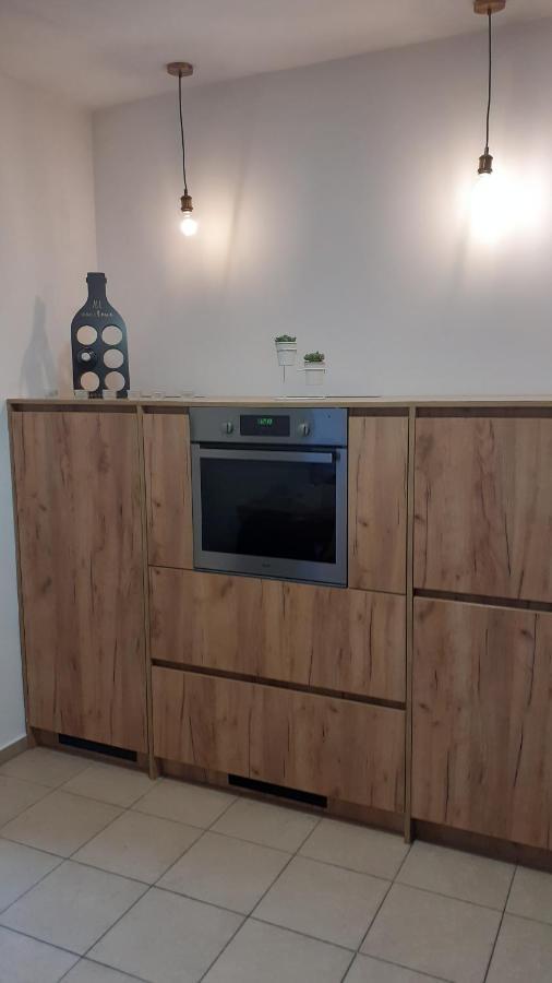Oaza Klara Apartment Карловац Екстериор снимка