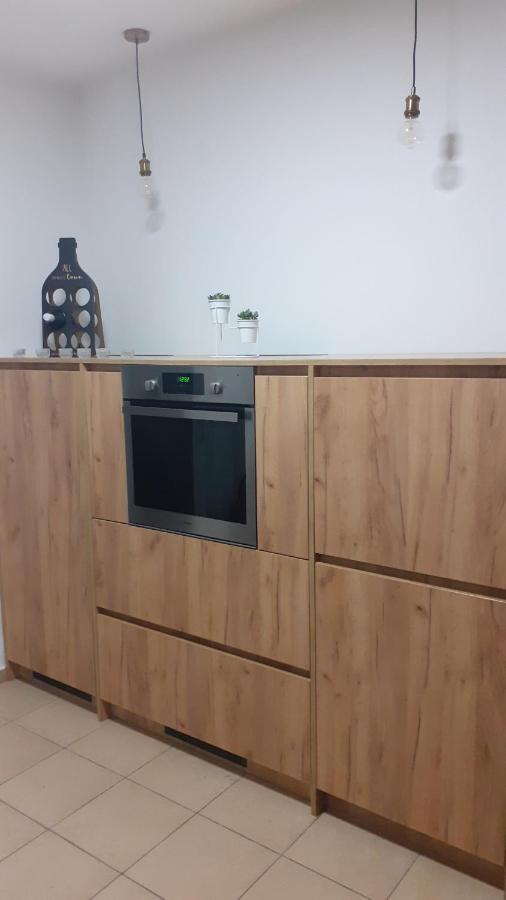 Oaza Klara Apartment Карловац Екстериор снимка