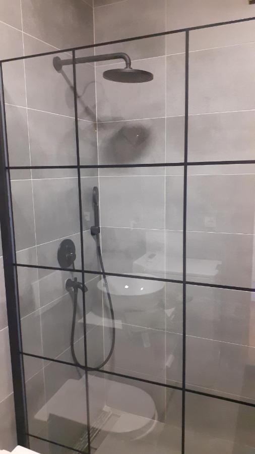 Oaza Klara Apartment Карловац Екстериор снимка